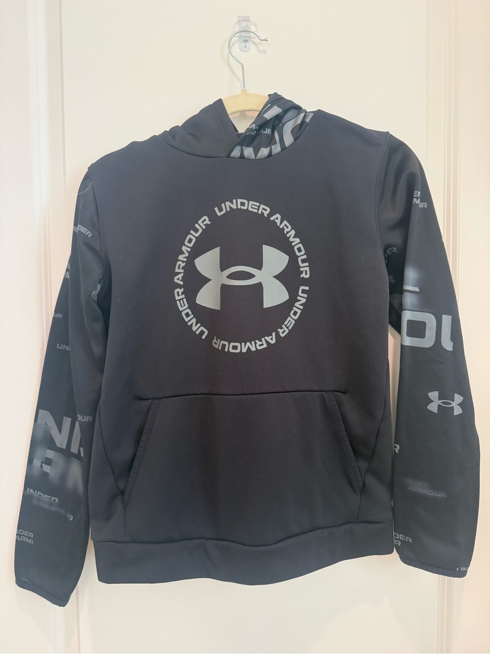 Under Armour Boys Black Crewneck Hoodie with Gray Logo